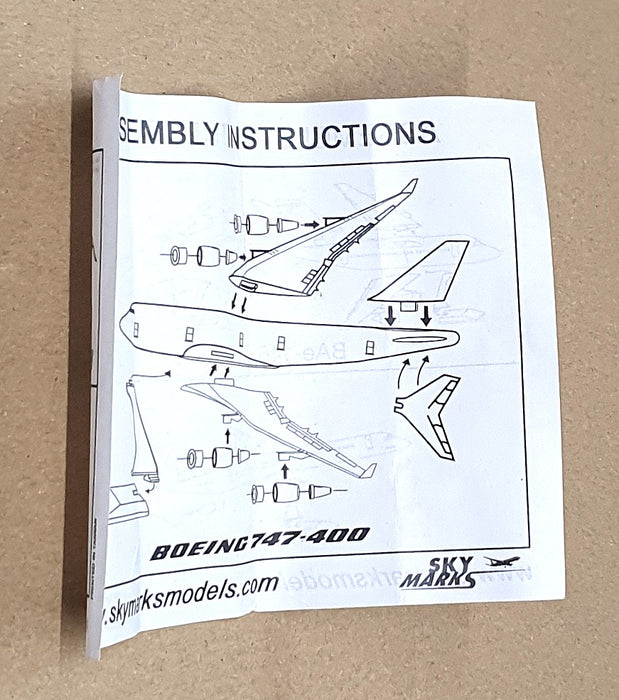 Airfix 1/100 Scale Clip Together SKR259 - Boeing 747-400 - Air Canada C-GWEN