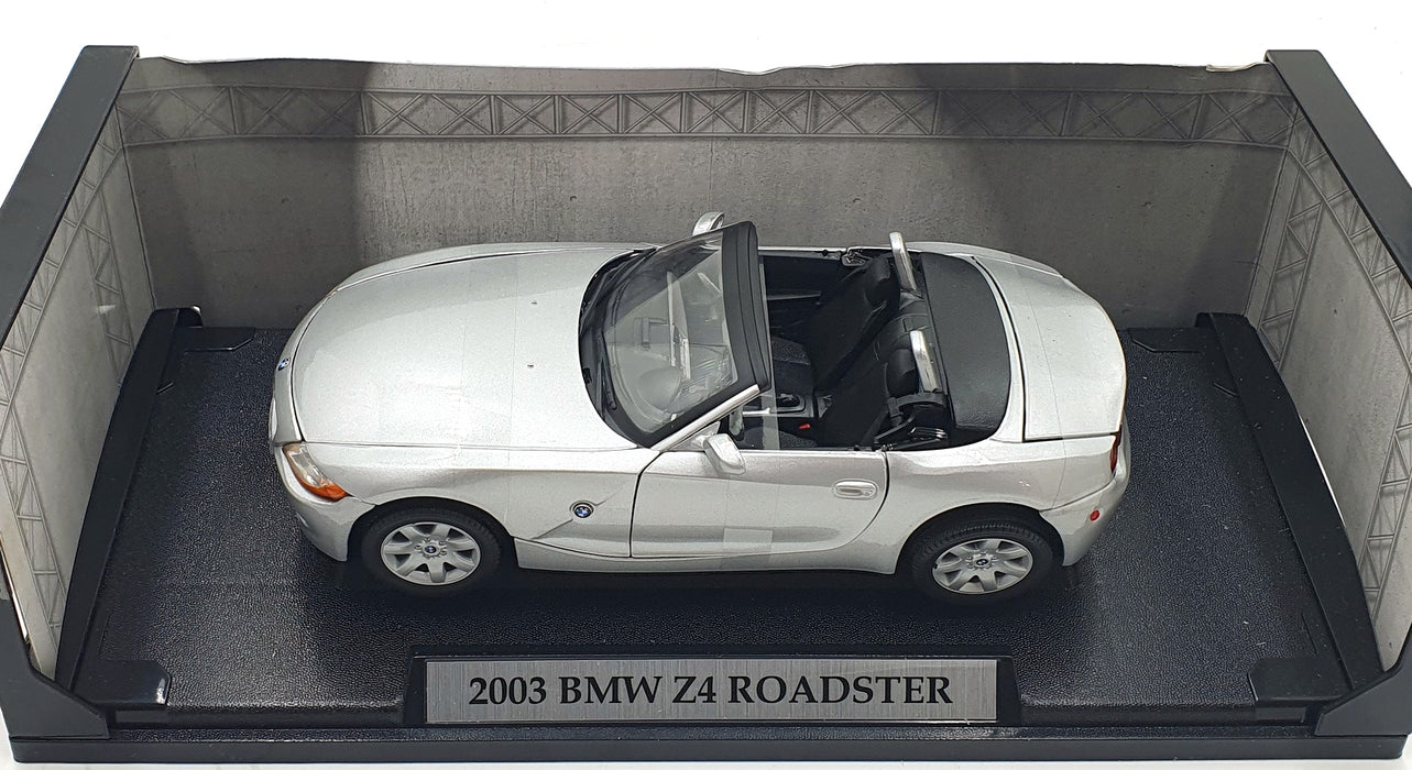 Motor Max 1/18 Scale Diecast 73144 - BMW Z4 - Silver