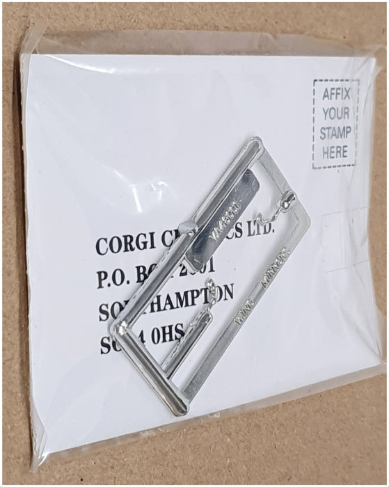 Corgi Appx 1/43 Scale 00502 - Ford Zephyr 6 MkIII Police Z Cars - White