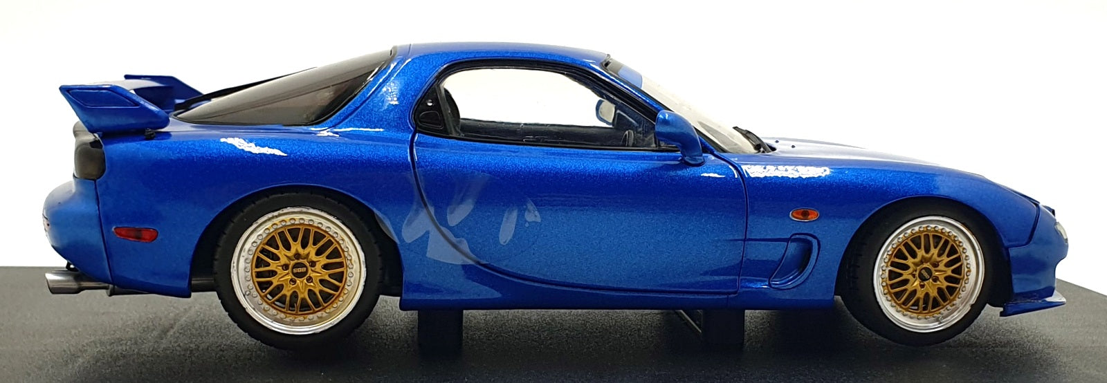 Solido 1/18 Scale S1810611 - 1999 Mazda RX7 Type RS FD3RS - Blue