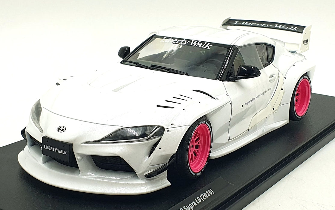 Solido 1/18 Scale S1815502 - 2025 Toyota GR Supra LWB - White/Pink