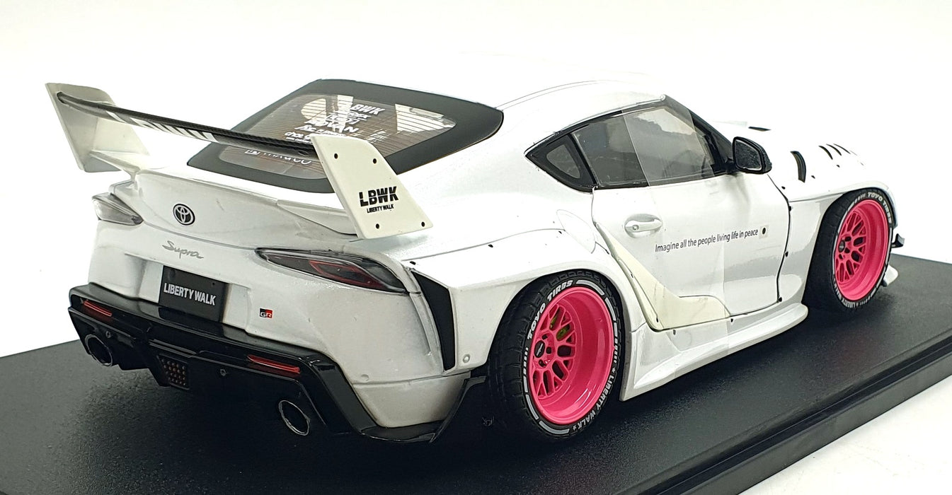 Solido 1/18 Scale S1815502 - 2025 Toyota GR Supra LWB - White/Pink