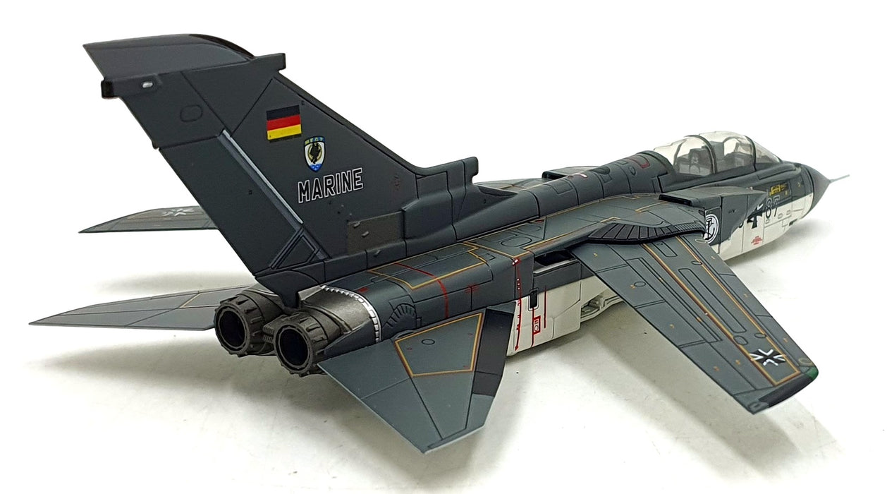 Hobby Master 1/72 Scale HA6732 - Tornado IDS MFG 43+87 Germany 1996 w Missile