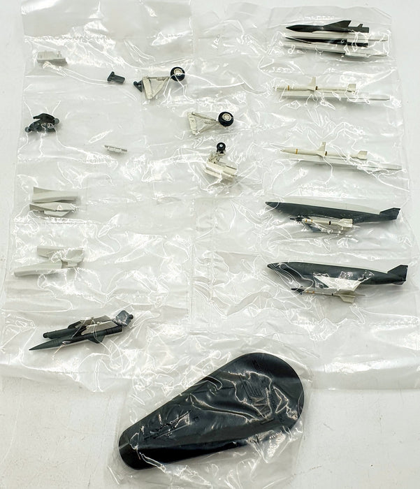 Hobby Master 1/72 Scale HA6732 - Tornado IDS MFG 43+87 Germany 1996 w Missile