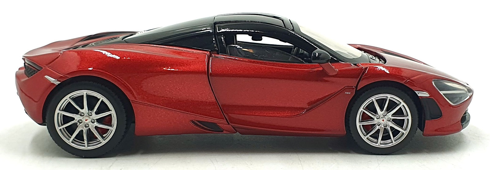 Tayumo 1/32 Pull Back & Go 32130021 - McLaren 720S LHD - Red