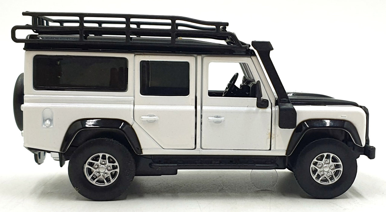 Tayumo 1/32 Pull Back & Go 32105011 - Land Rover Defender 110 LHD - Fuji White