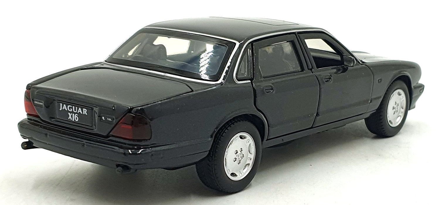 Tayumo 1/32 Pull Back & Go 32110016 - Jaguar XJ6 LHD - Midnight Black