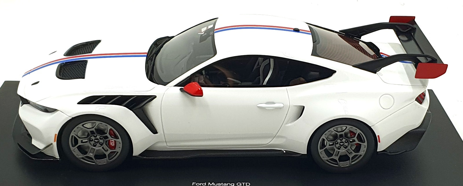 Top Speed 1/18 Scale TS0675 - Ford Mustang GTD Spirit of America - White