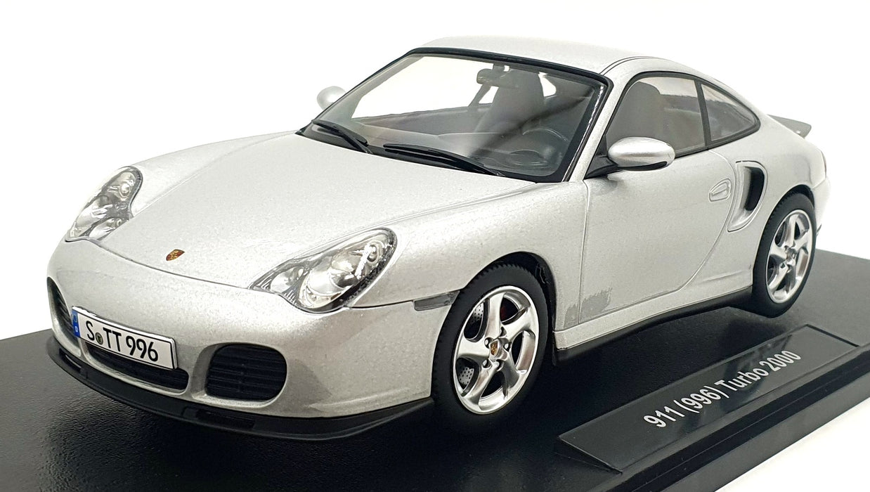 KK Scale 1/18 Scale KKDC181471 - 2000 Porsche 911 (996) Turbo - Silver