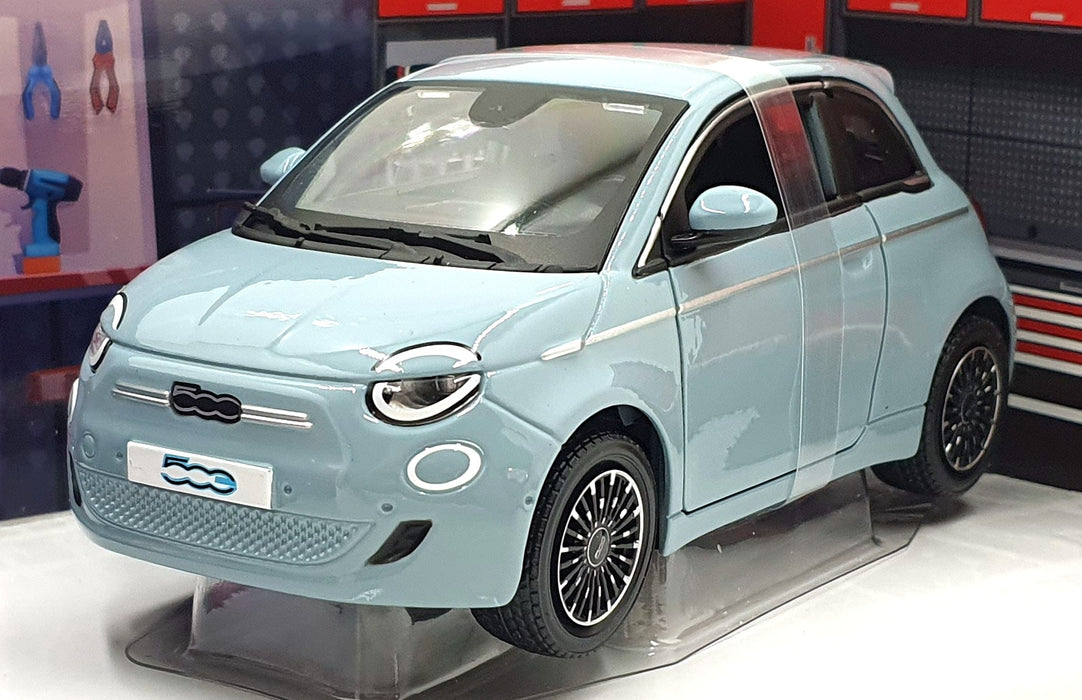 Burago 1/24 Scale Diecast 18-23012 - Eurotrek 2023 Fiat 500e - Pastel Blue