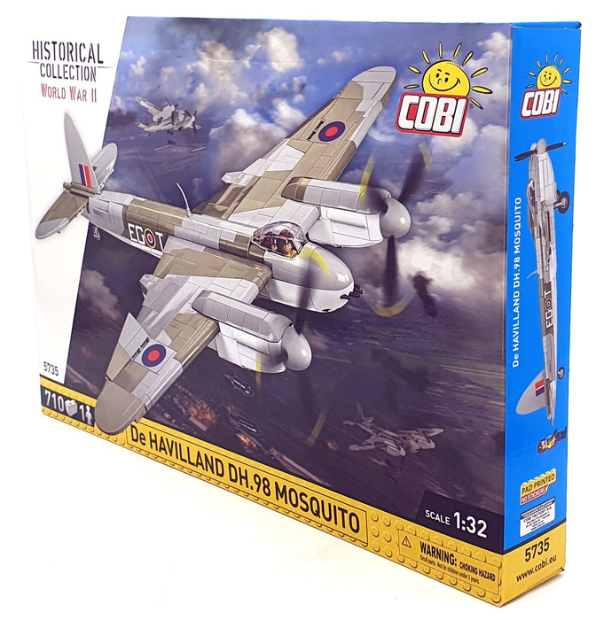 Cobi Bricks 1/32 Scale 5735 - De Havilland DH.98 Mosquito - 710 Pieces