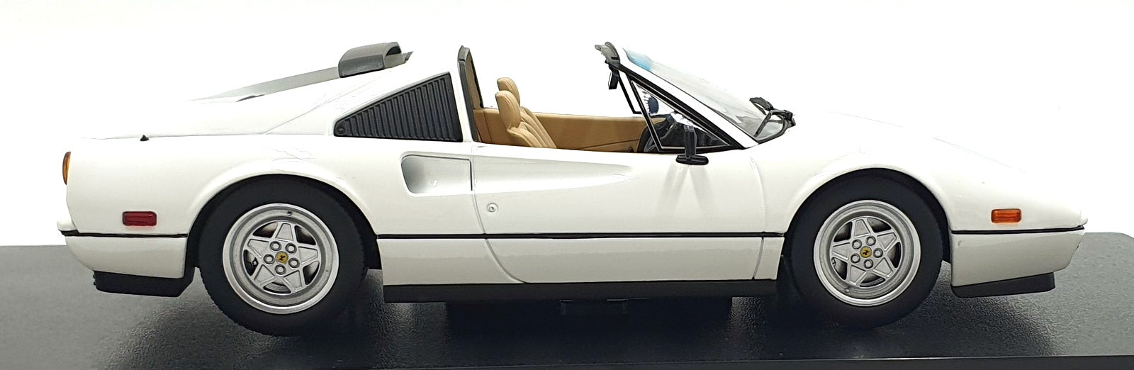KK Scale 1/18 Scale KKDC181703 - 1985 Ferrari 328 GTS (US-Version) White