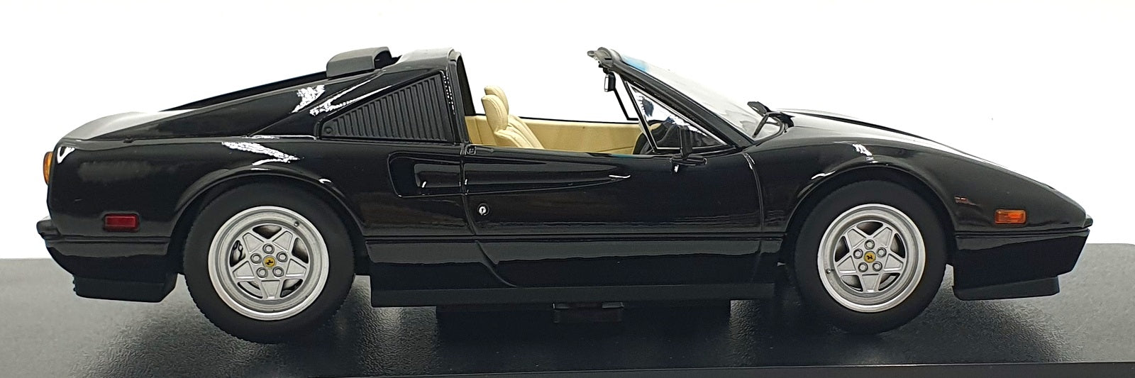 KK Scale 1/18 Scale KKDC181702 - 1985 Ferrari 328 GTS (US-Version) Miami Vice