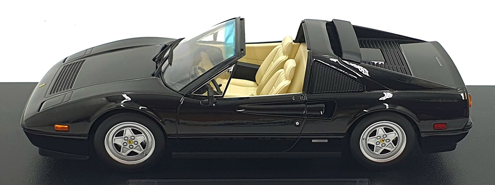 KK Scale 1/18 Scale KKDC181702 - 1985 Ferrari 328 GTS (US-Version) Miami Vice