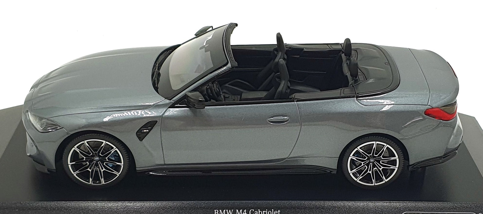Minichamps 1/18 Scale Diecast 155 021034 - 2021 BMW M4 Cabrio - Dark Grey