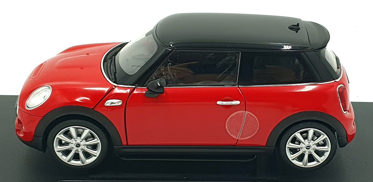 Welly NEX 1/18 Scale Diecast 18050W - New Mini Hatch - Red/Black