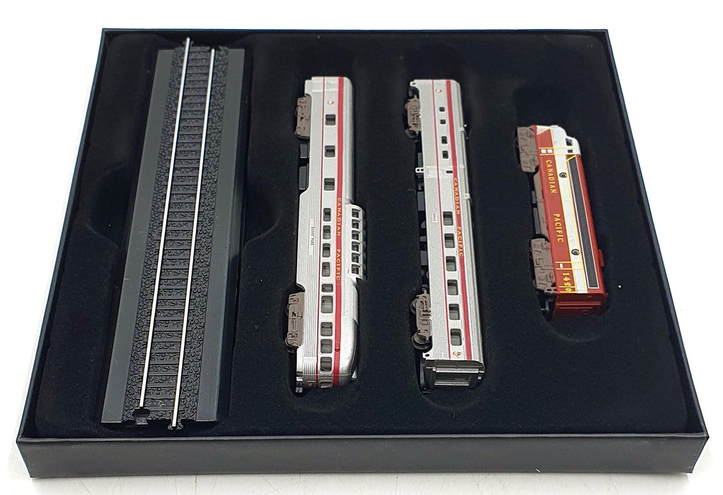 Atlas 1/220 Scale Static Model 7 165 124 The Canadian Pacific Train & 2 Coaches