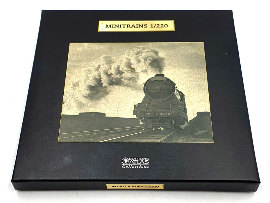 Atlas 1/220 Scale Static Model 7 165 118 - Transalpin Train & 2 Coaches
