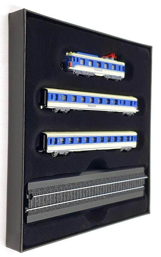 Atlas 1/220 Scale Static Model 7 165 118 - Transalpin Train & 2 Coaches