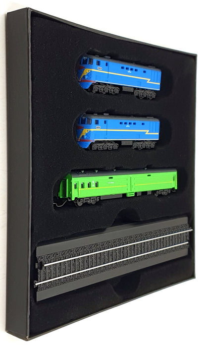 Atlas 1/220 Scale Static Model 7 165 106 The Trans-Siberian Express & 2 Coaches