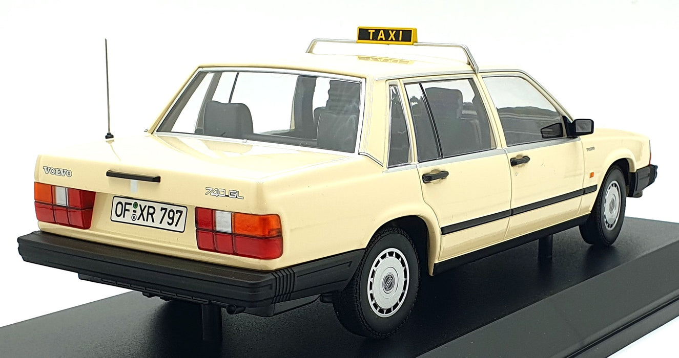 Minichamps 1/18 Scale Diecast 155 171792 - 1986 Volvo 740 GL - Taxi Germany