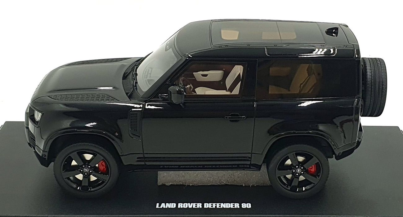 GT Spirit 1/18 Scale Resin GT992 - Land Rover Defender 90 P400 X-Dynamic HSE
