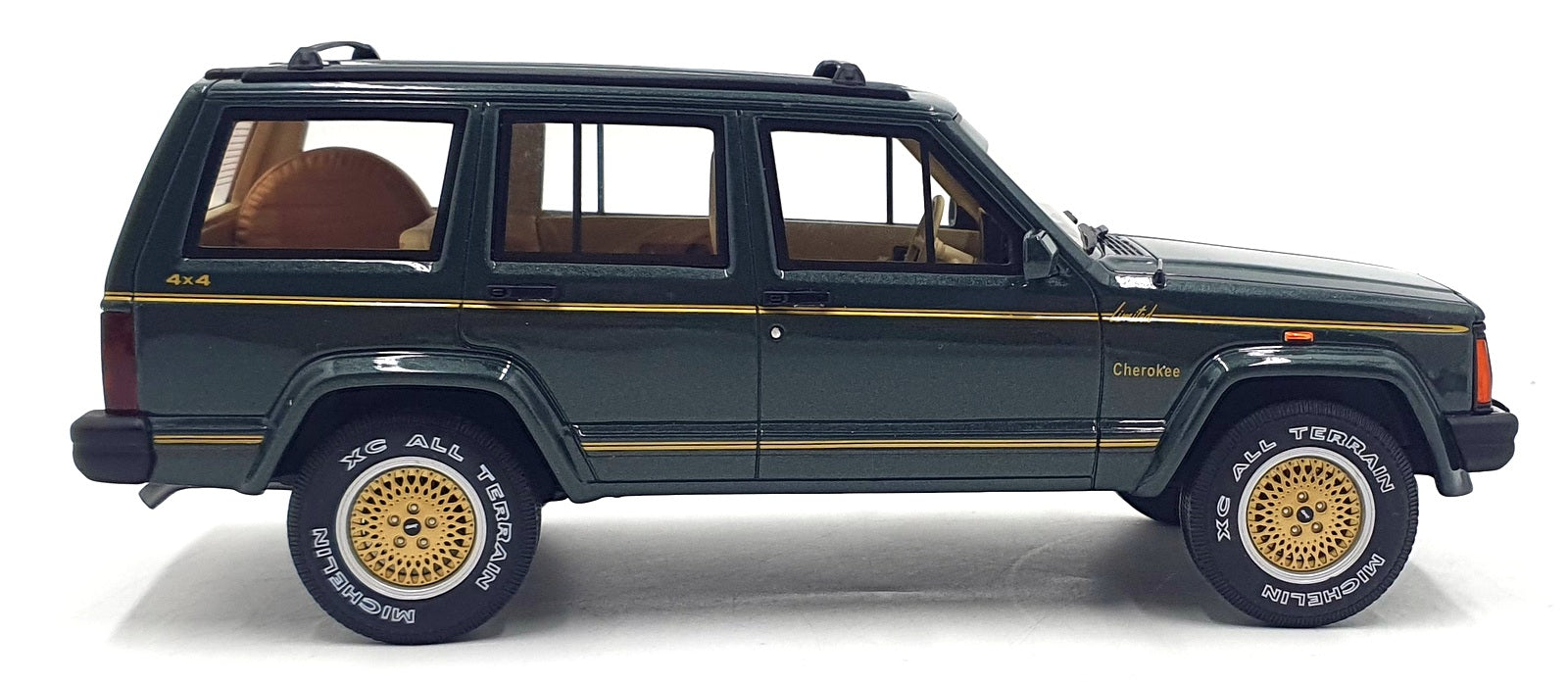 OTTO 1/18 Scale Resin OT1340 - Jeep Cherokee XJ Limited 