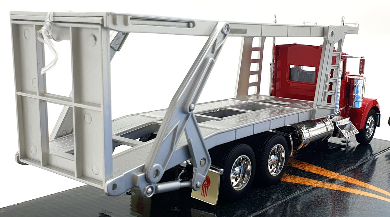 Welly 1/32 Scale 32661W - Kenworth W900 Transporter Truck - Red/Silver