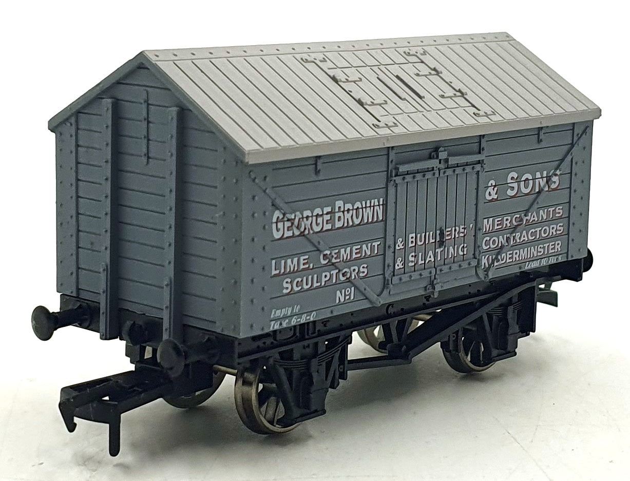 Dapol OO Gauge (1/76) 4F-017-011 - George Brown & Son's Lime Van - Grey