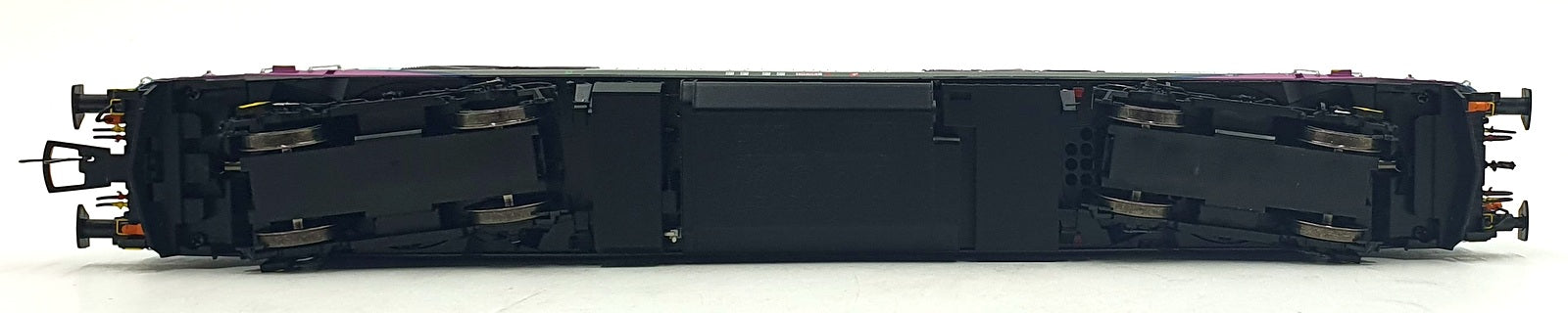 Dapol OO Gauge 4D-022-017 Class 68 Diesel Loco Achilles 68032 Transpennine Ex.