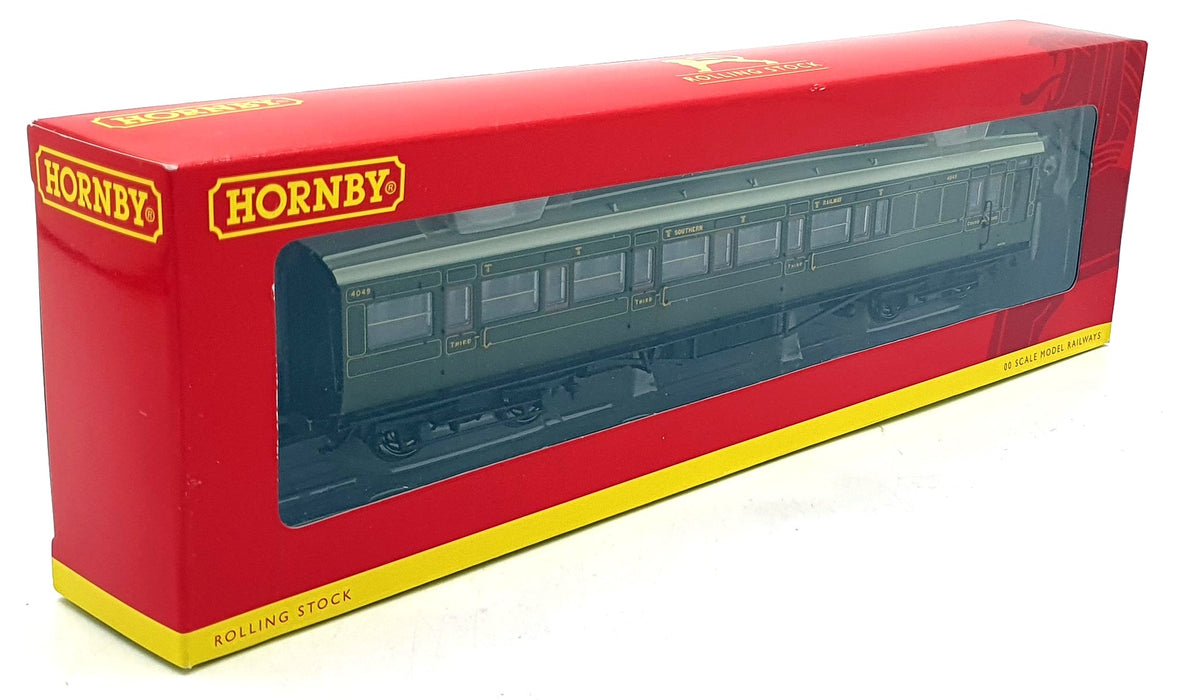 Hornby OO Gauge (1/76) R 4300B - SR Maunsell 6 Compartment Brake '4049'