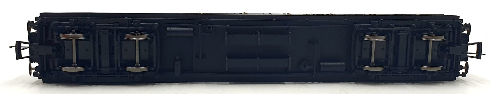 Hornby OO Gauge (1/76) R 4300B - SR Maunsell 6 Compartment Brake '4049'