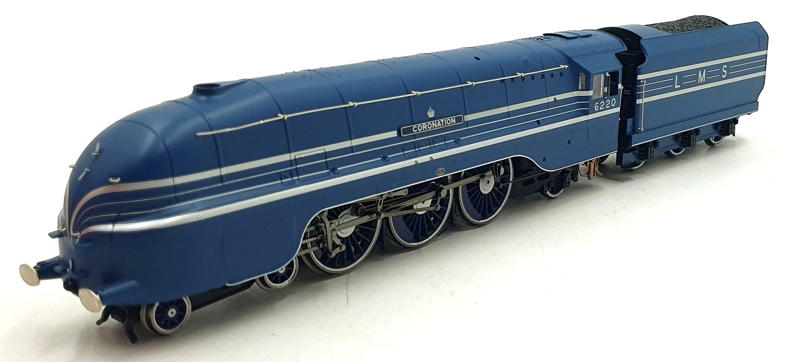 Hornby OO Gauge (1/76) R 3857 - LMS Streamlined Princess Coronation 4-6-2 6220