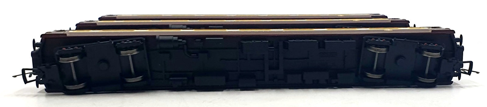 Hornby OO Gauge (1/76) R 4539 Northern Belle Pullman Cars x3 Mk2D Composite Car