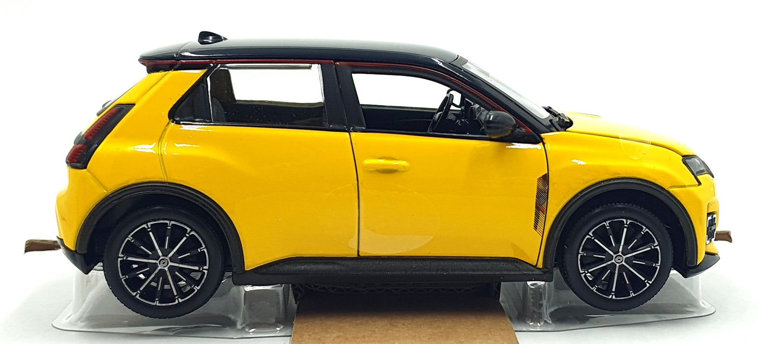Burago 1/24 Scale Diecast 18-21113 - Renault 5 E-Tech Eelctric - Yellow