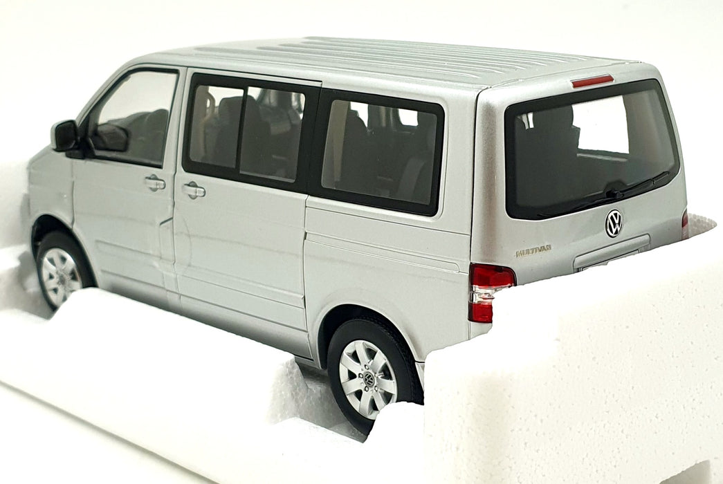 Norev 1/18 Scale 188601 - 2003 Volkswagen Multivan - Silver