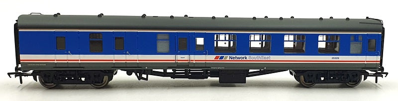 Bachmann OO Gauge (1/76) 39-082B - BR MK1 BSK Coach Brake Second Corridor