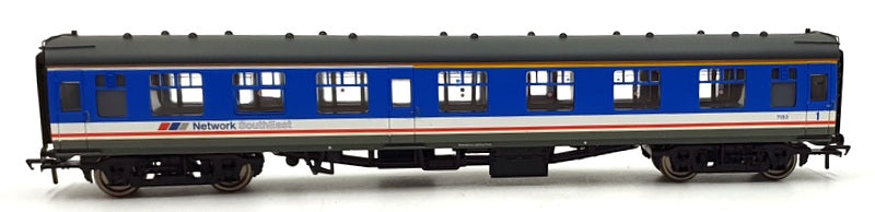 Bachmann OO Gauge (1/76) 39-131 - BR MK1 CK Coach Corridor Composite