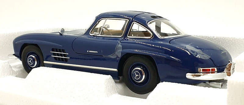 Norev 1/18 Scale 183852 - 1954 Mercedes 300 SL - Blue