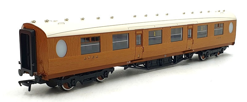 Bachmann OO Gauge (1/76) 34-485 Thompson 1st Class Corridor LNER Teak Coach