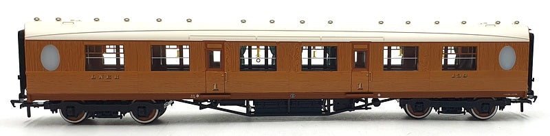 Bachmann OO Gauge (1/76) 34-485 Thompson 1st Class Corridor LNER Teak Coach