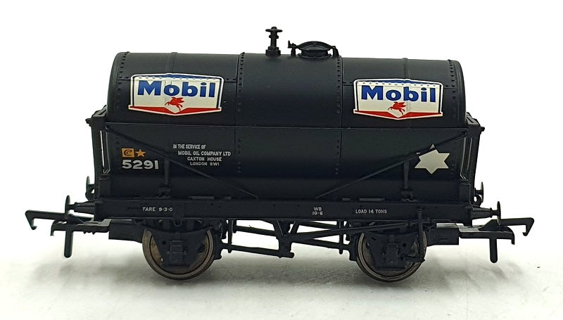 Bachmann OO Gauge 37-675B - 14 Ton Tank Wagon Mobil Black - Weathered