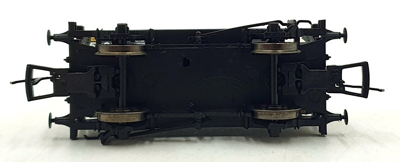 Bachmann OO Gauge 37-675B - 14 Ton Tank Wagon Mobil Black - Weathered