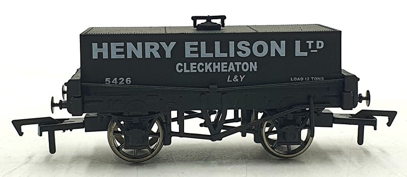 Dapol OO Gauge (1/76) B876 - Rectangular Tanker Henry Ellison - Black