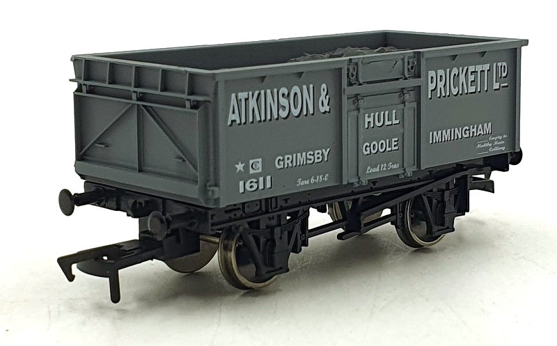 Dapol OO Gauge (1/76) B843 - 16T Mineral Atkinson & Prickett #1611
