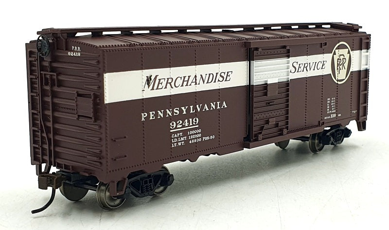 Bachmann HO Gauge 17014 - 40' Box Cars PRR Merchandise Service