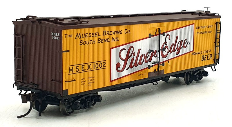 Atlas HO (1/87) Scale 20 001 016 - '40 Wood Reefer Road #1002 Silver Edge