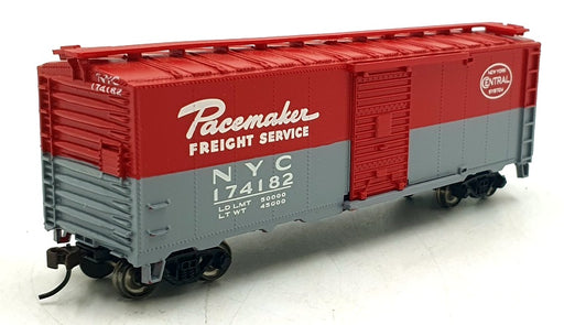 Bachmann HO (1/87) Scale 17020 - '40 Box Car NYC Pacemaker