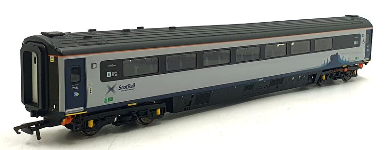 Hornby OO Gauge (1/76) R 4891 - Scotrail Mk3 Sliding Doors TSD Coach #42004