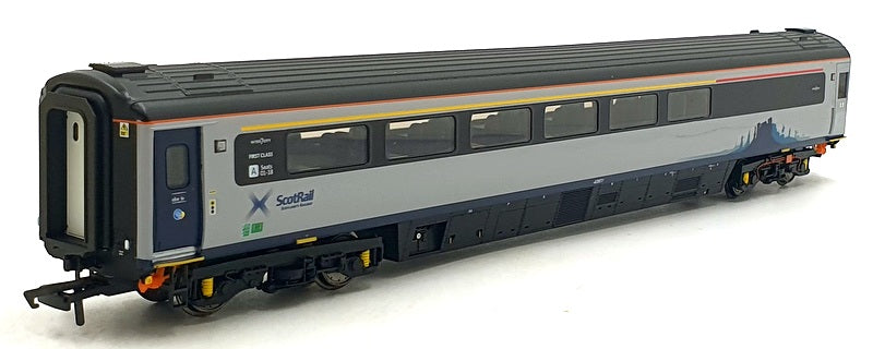 Hornby OO Gauge (1/76) R4907 - Scotrail Mk3 Sliding Door TGFB Coach '40601'